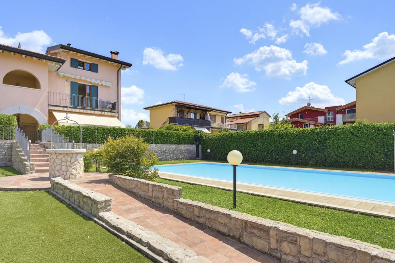 Regarda - Basiliko Cosy Apartment - B&B Lazise