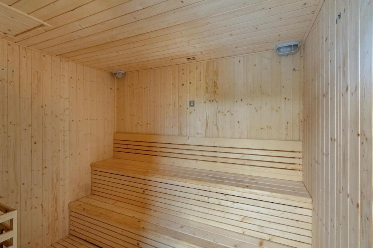 Luxury Apartment with a Sauna, Pool and Gym - B&B Nairobi
