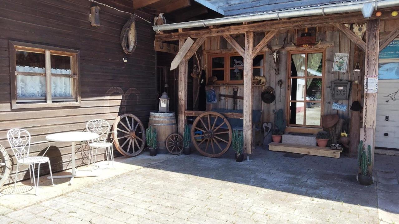 Lucky Day Ranch - Bed and Breakfast Dietfurt