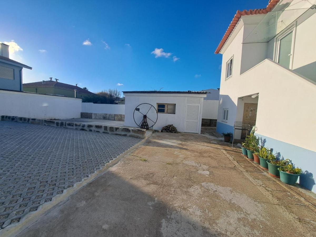 2 BR Apartment Metro 2 Min Porto 15 min Parking - B&B Senhora da Hora