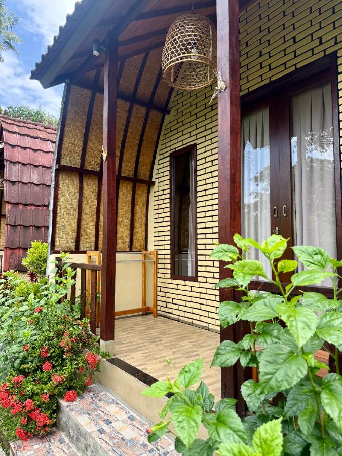 Edem Bungalows Cafe - B&B Ubud