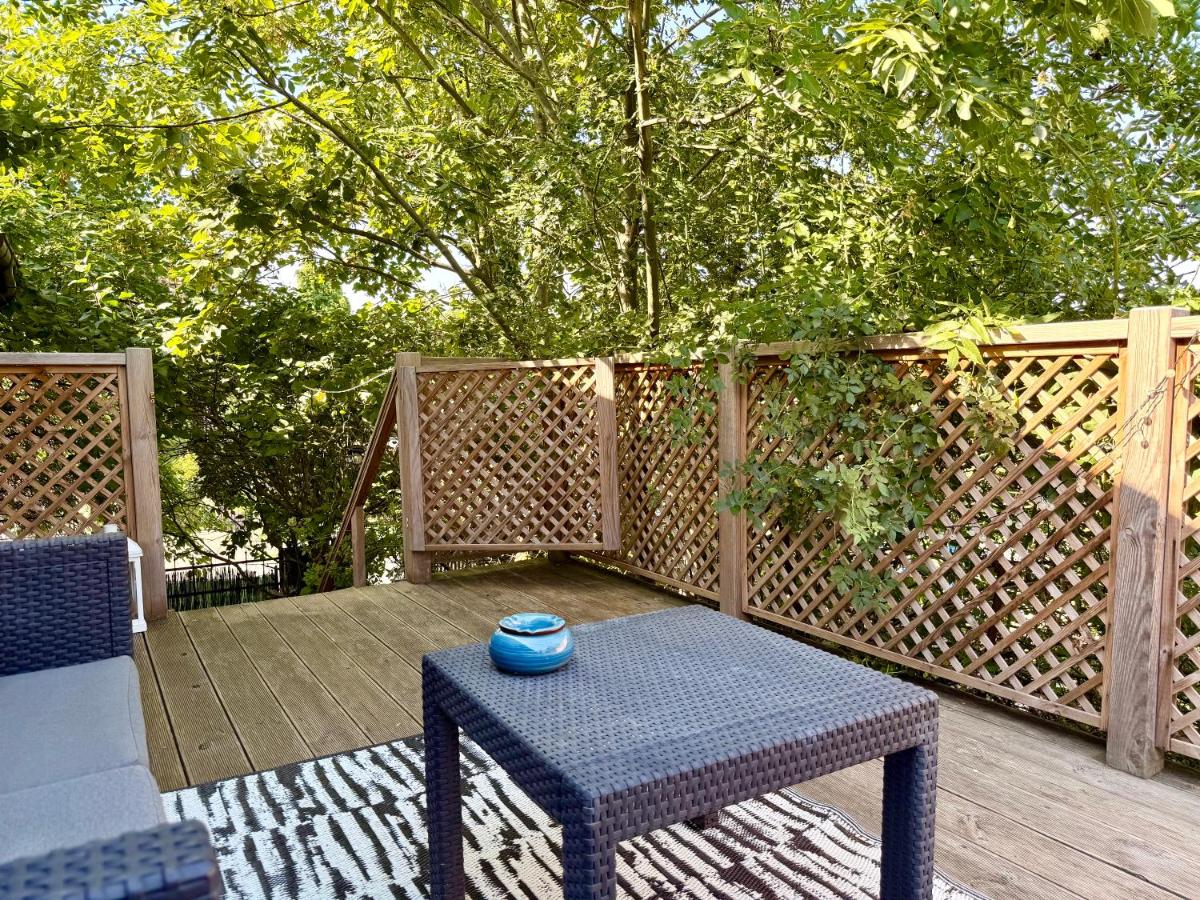 Studio Apartament z Tarasem - Chambres d'hôtes Szczecin