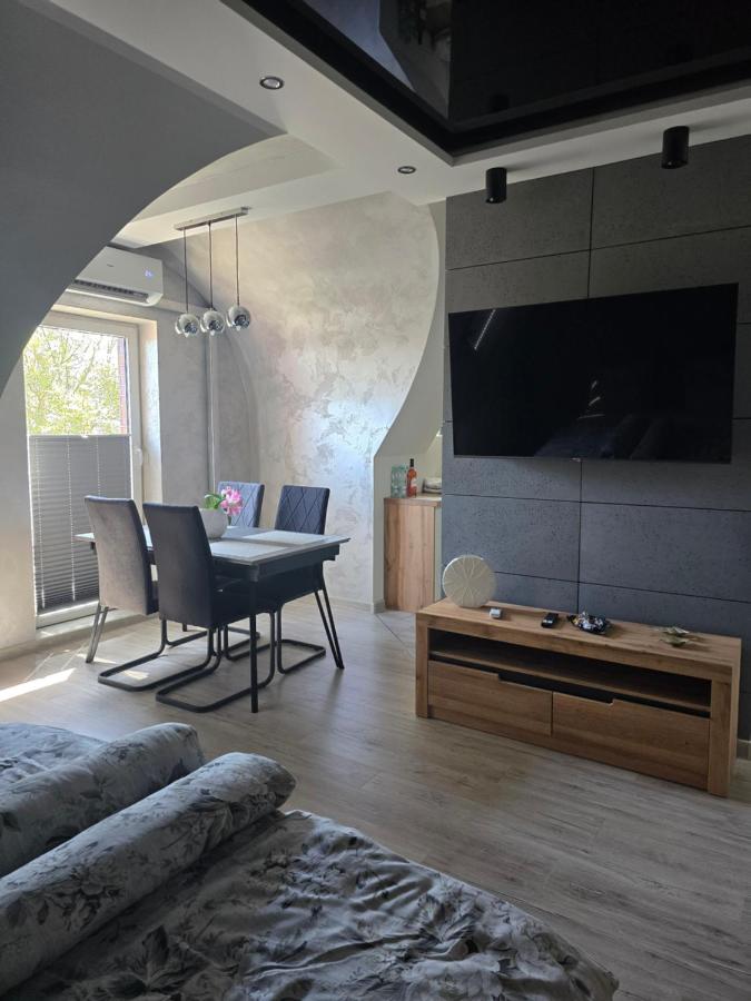 Eleganckie Lokum - B&B Malbork