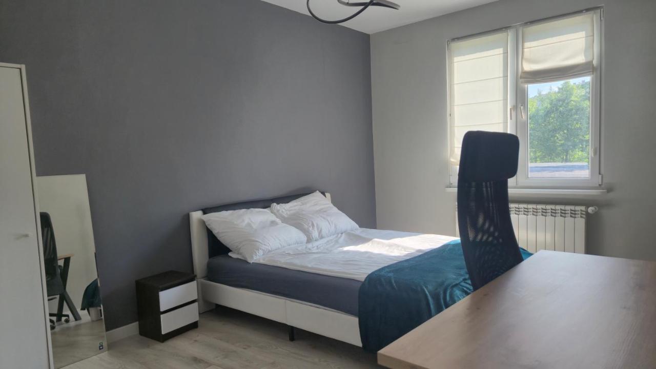 Curie-Apart - Ferienwohnung Tychy