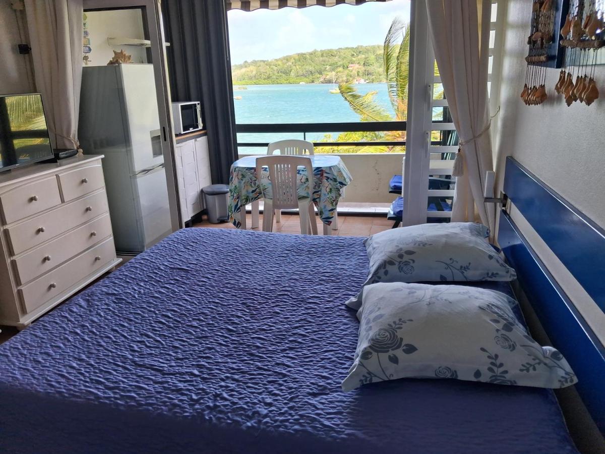 studio rose Karacoli - B&B Les Trois-Îlets