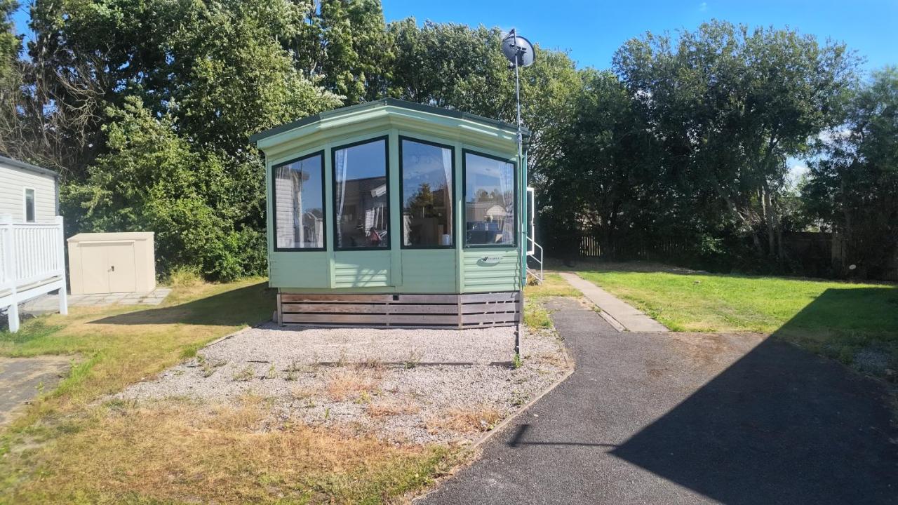 Shore&Meadow Holiday Lets - Luxury 6 berth caravan - B&B Morecambe