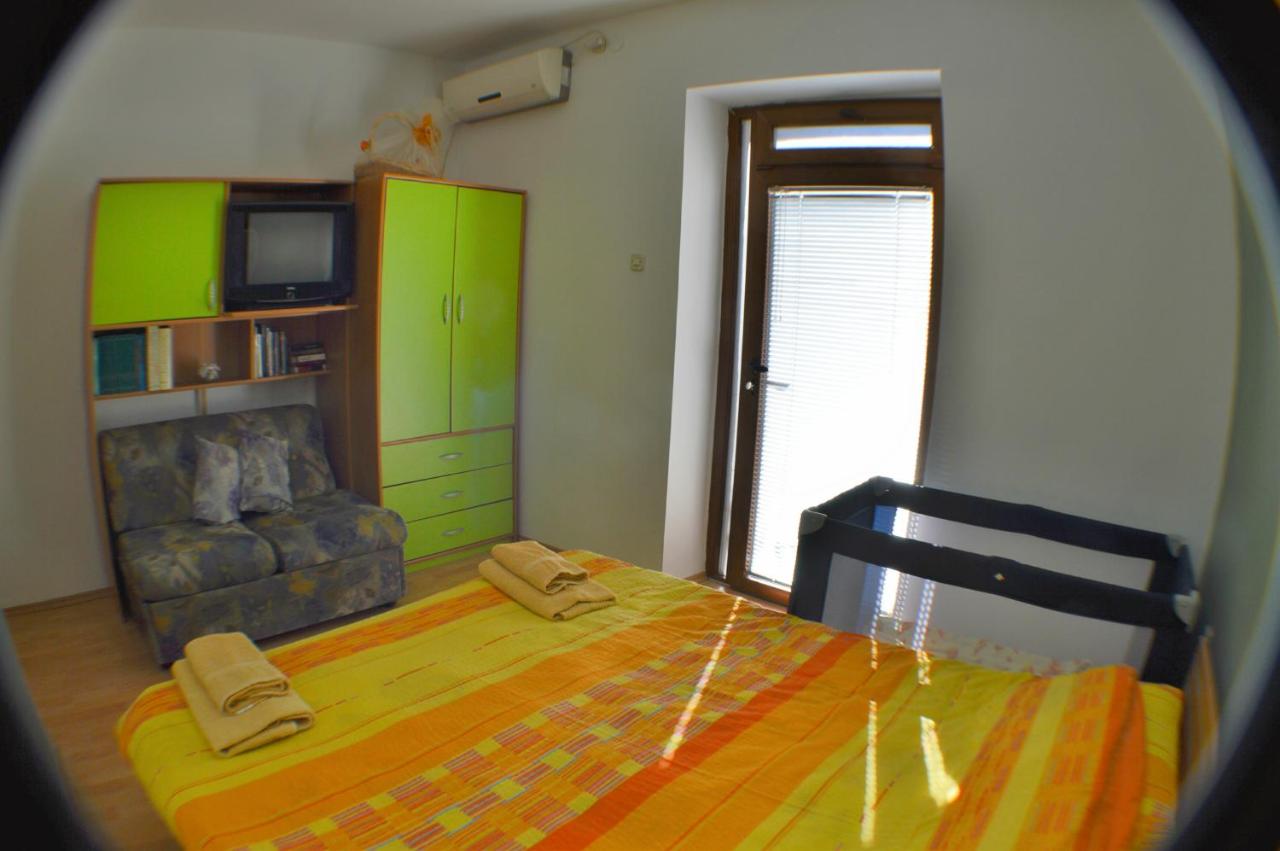 Appartement avec Balcon - Vue sur Lac (4 Adultes)