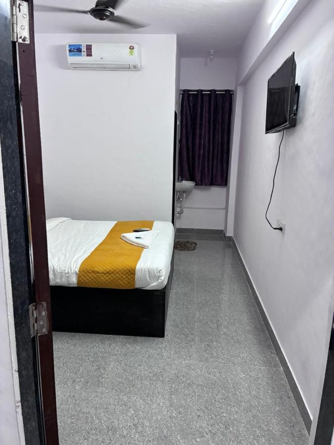 Aatithi Stay - Ferienwohnung Kālundri