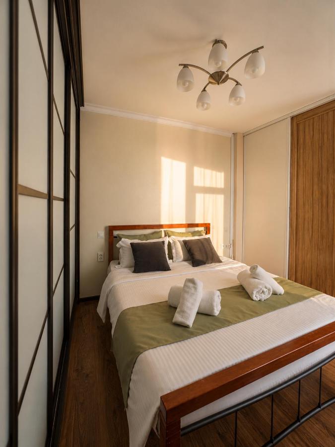 Красивые апартаменты на EXPO - Bed and Breakfast Astana