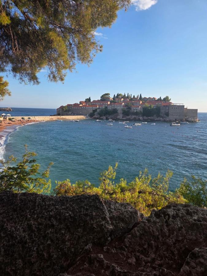 Lovely place Sveti Stefan - Chambres d'hôtes Sveti Stefan