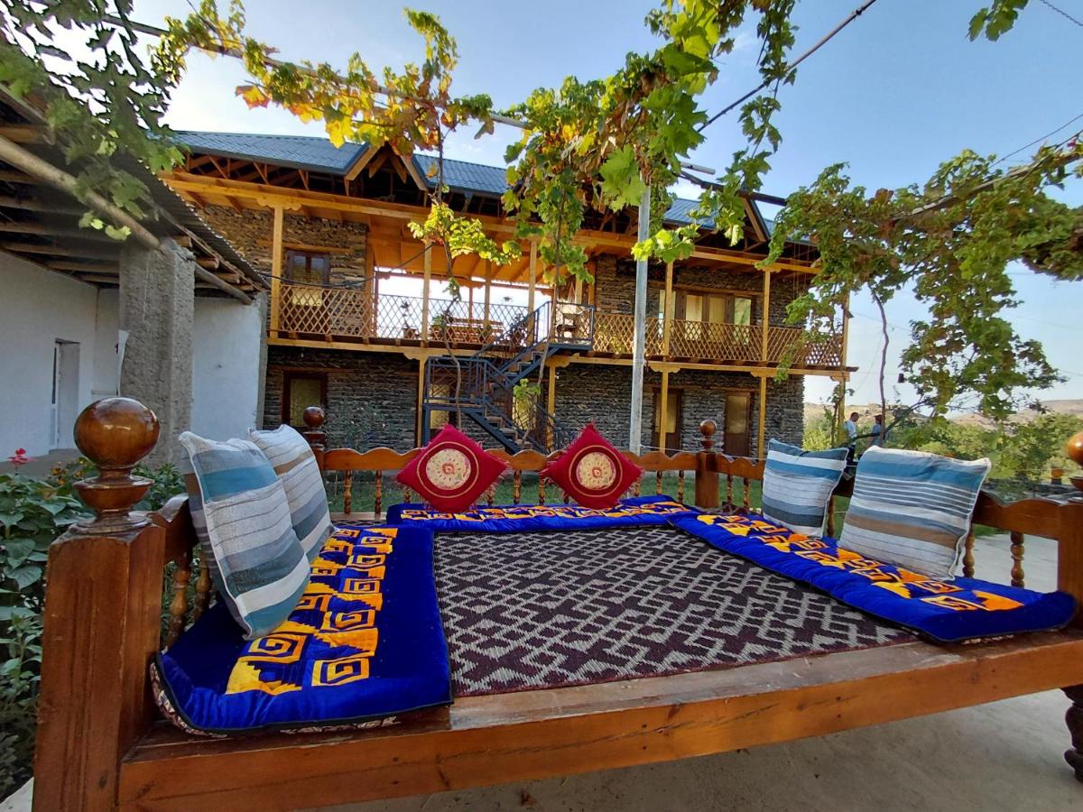 Maysara Homestay, Sentob village - B&B Tadzhimi