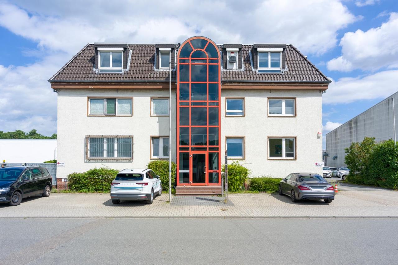 Zeppelin Apartment- 6 Personen- 4 Schlafzimmer- Parkplatz- WLAN- Waschmaschine - B&B Wolfsburg