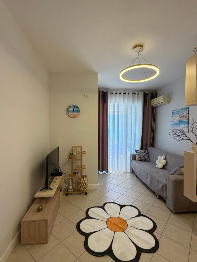 Ori Apartment - B&B Durrës