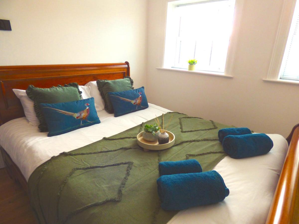 Entire home in perfect old town location - Chambres d'hôtes Kingston-upon-Hull