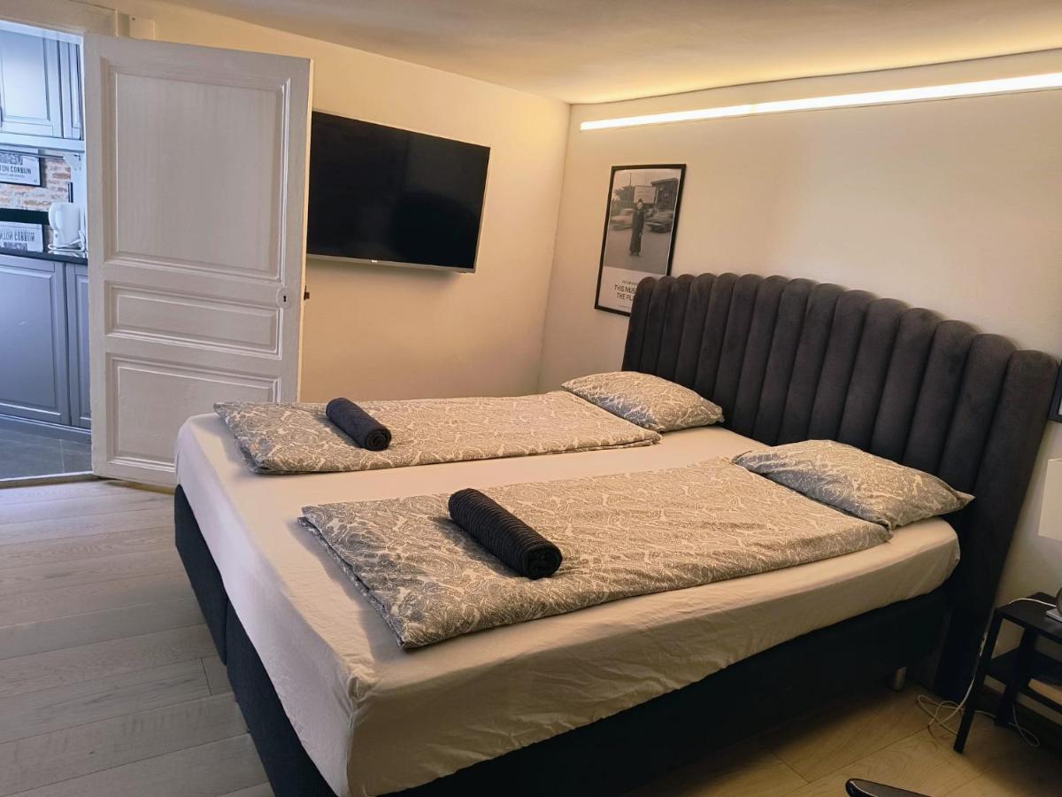 Lägenhet i fantastiska gamla delen av Stockholm - Bed and Breakfast Stockholm