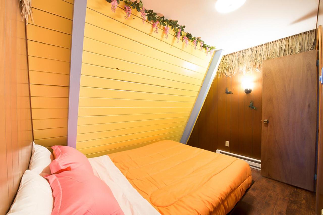 Hawaiian 2 Story Villa