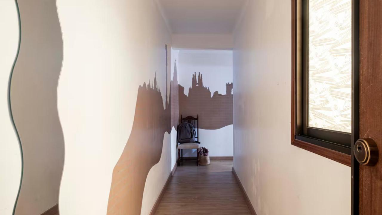 15' a Barcelona centro y 5' de la playa - Bed and Breakfast Sant Adrià de Besòs