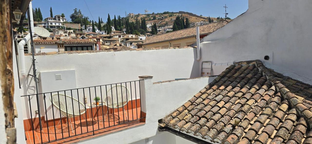 Apartamento en Carrera del Darro, Granada, Atico - Chambres d'hôtes Grenade