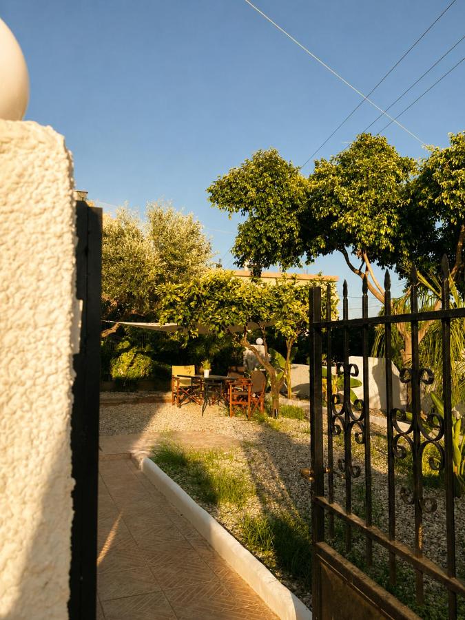 Seascape Nafplio Residence - Bed and Breakfast Vivári