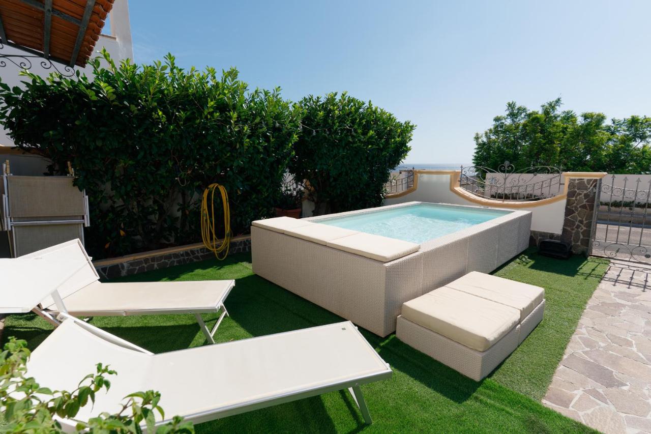 Villa Nicole Vista Mare - B&B Andrano