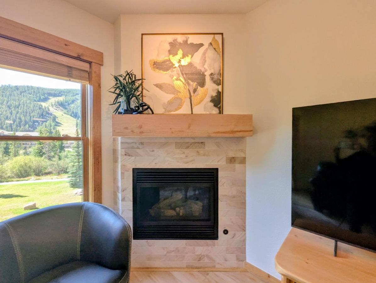 Tenderfoot Lodge 2636 by SummitCove Lodging in Colorado - B&B Keystone