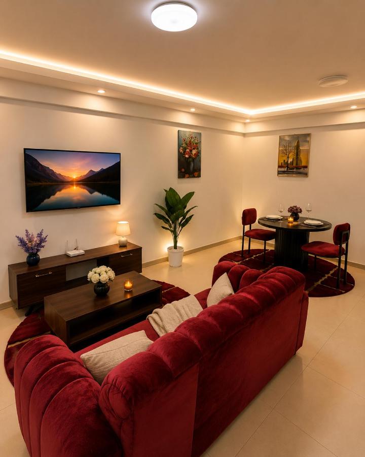 Luxury 1BR in Westlands Near GTC, Sarit & Westgate