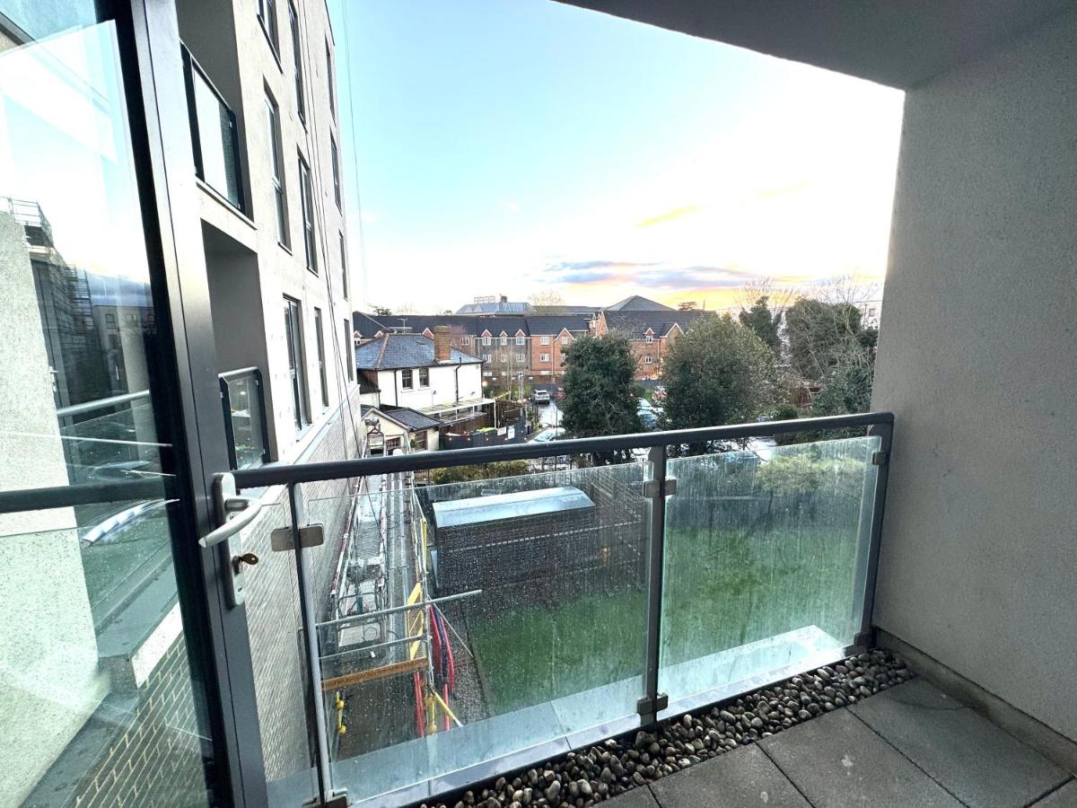 VIPAbodes at Woking Central - Ferienwohnung Woking