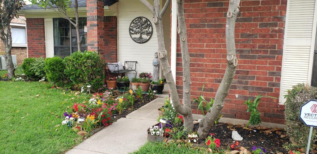 Furnished 3-2-2 pet friendly home in Allen, TX - B&B Allen