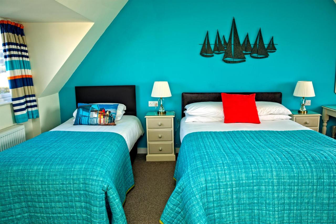 Premier King or Twin Room with Sea View
