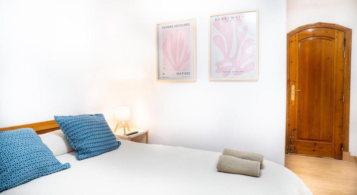 Room Paseo del Prado with garden near IFEMA - B&B Madrid