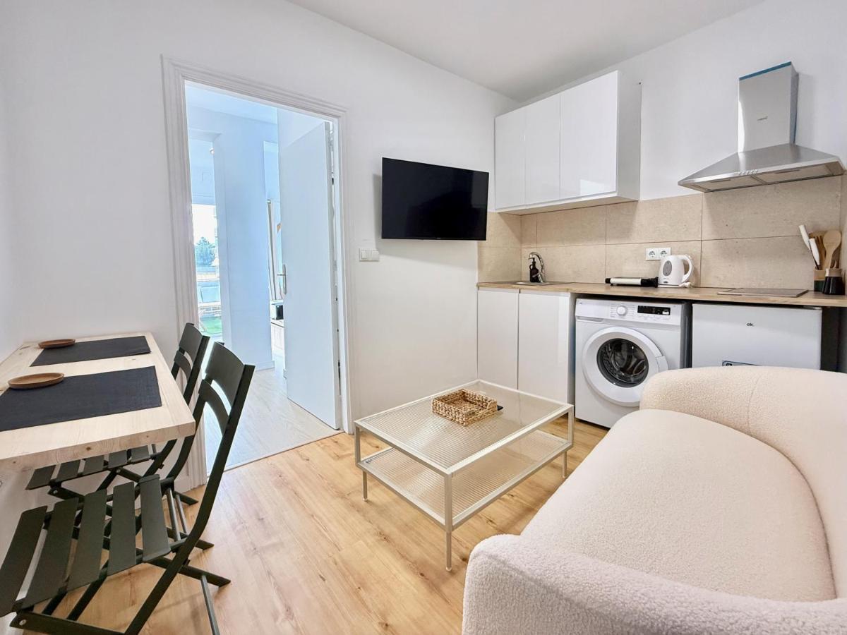 Studio with Terrace