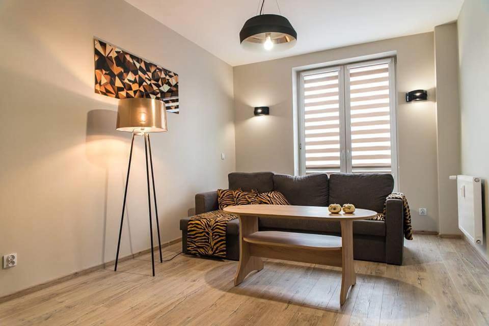 B&B Koszalin - Apartament Deluxe Centrum 2 - Bed and Breakfast Koszalin