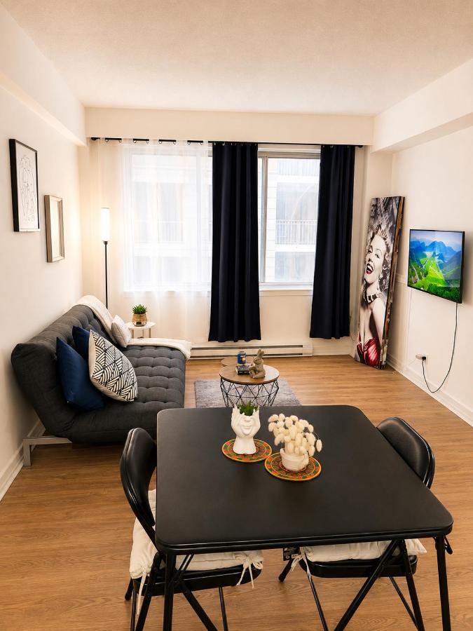 Marilyn Studio Downtown up to 4 persons near subway on downtown Montreal - Chambres d'hôtes Montréal