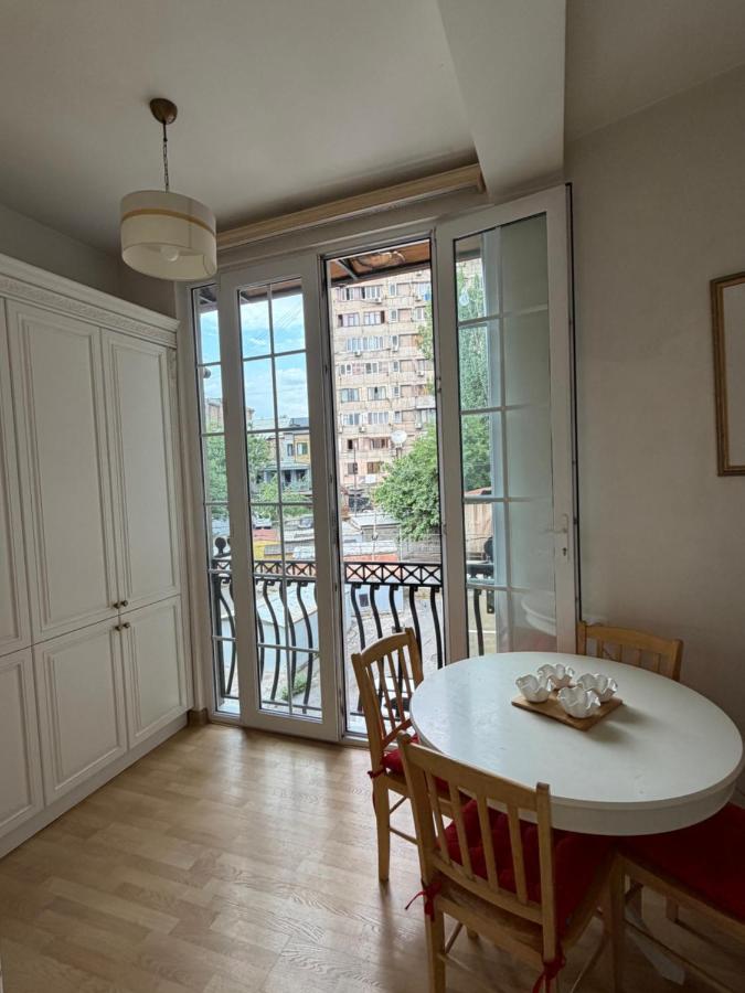 luxury apartment - Ferienwohnung Jerewan