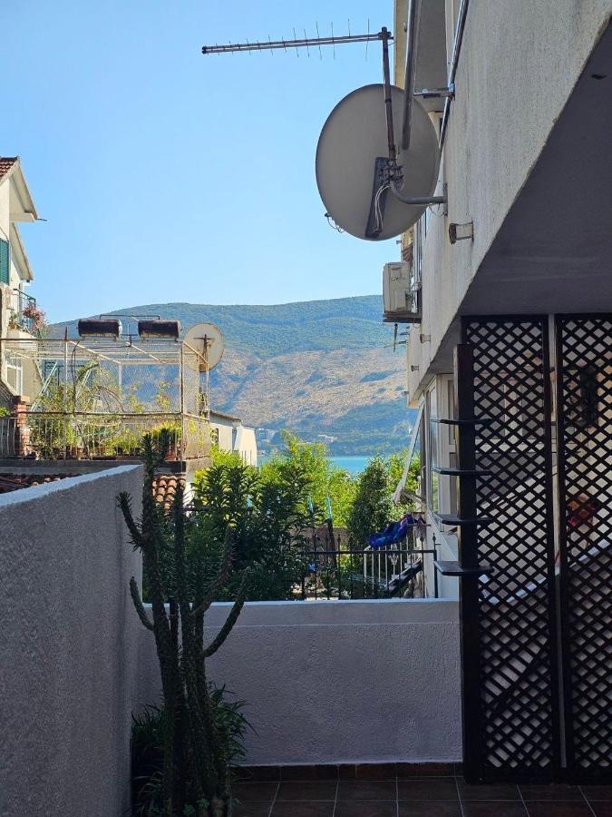 Тихий апартамент у моря - B&B Castelnuovo di Cattaro
