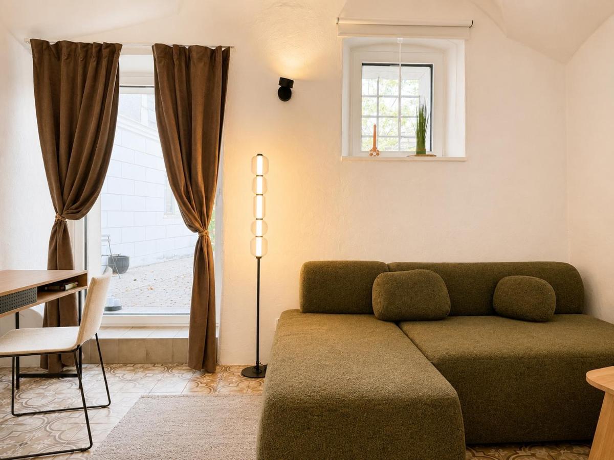 Zur Sense - Boutique am Fluss - Ferienwohnung Scharnstein