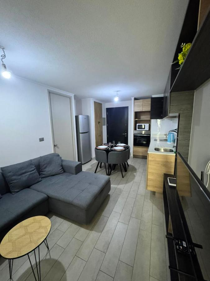 Dpto Nuevo, frente al metro, Zona Universitaria - B&B Santiago