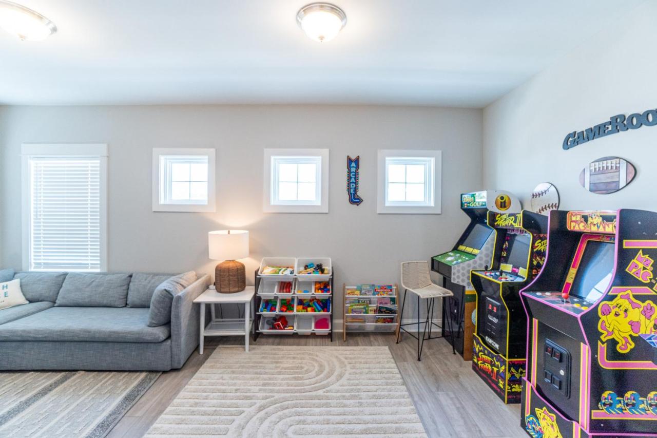 ~Spacious home near beach w/ game room and community pool~ - Ferienwohnung Orange Beach