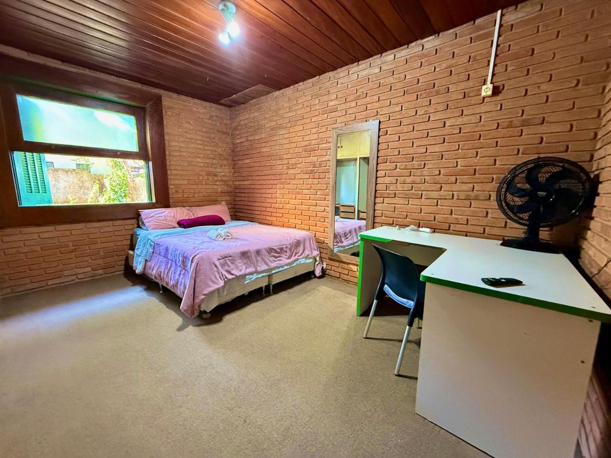 Quarto privado no Centro - B&B Botucatu