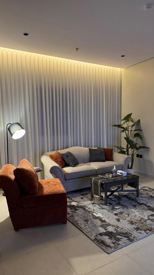 شقة أنيقة بصالة وغرفة نوم 509 - Chambres d'hôtes Tabuk