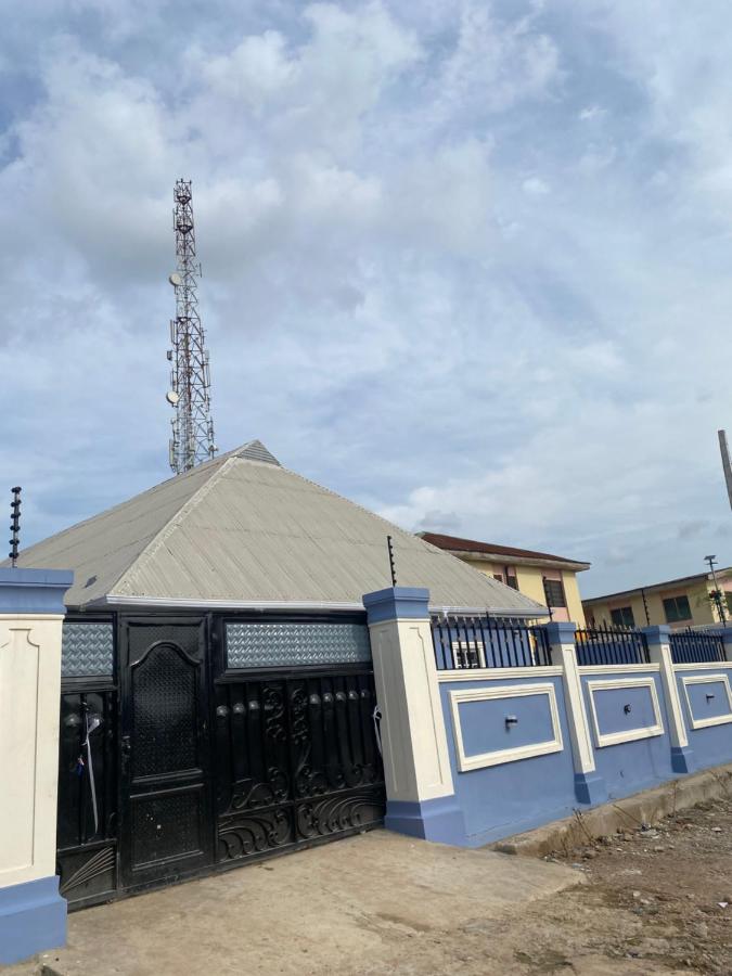 Flexxy Apartment Hotel - B&B Osogbo