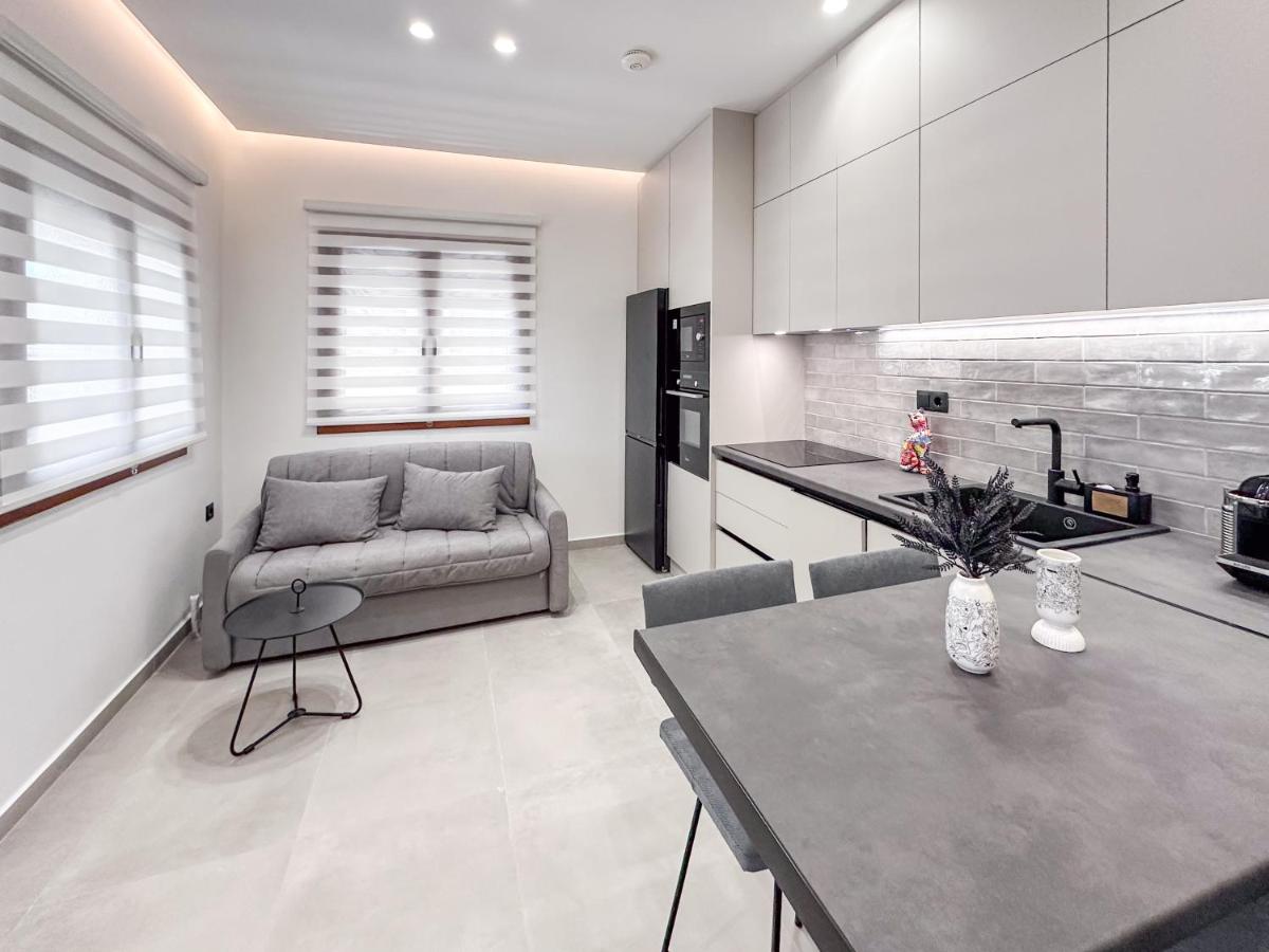 Azzurra Residences - B&B Eretria