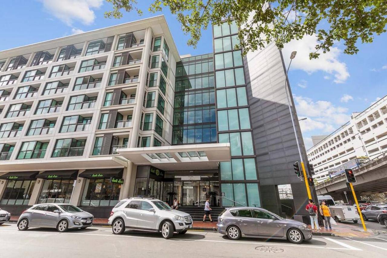 Elegant Waterfront Apartment with Harbour View - Chambres d'hôtes Auckland