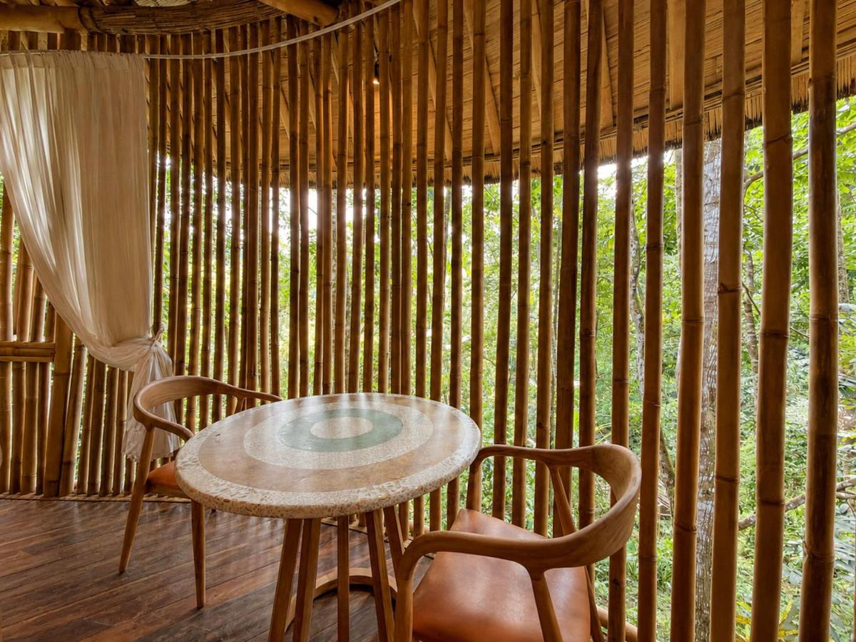 One Bedroom Riverfront Bamboo Villa Non Pool