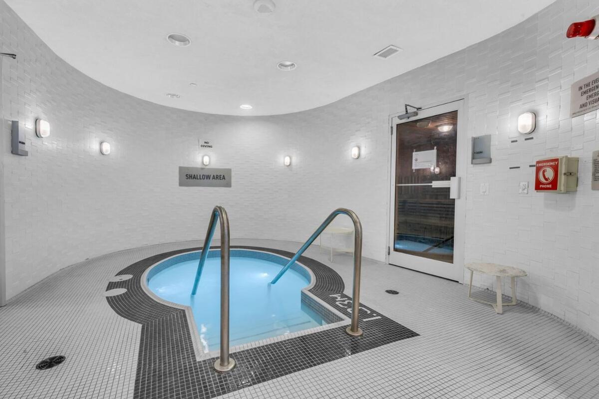 The Majestic Residence! - Chambres d'hôtes Toronto