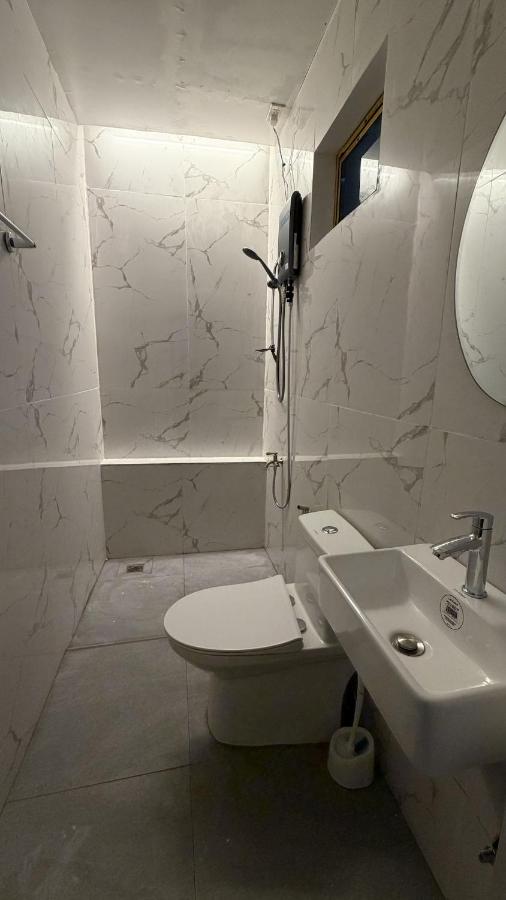 Newly Build - Cozy Modern 2BR Shell Homestay in Davao City - Chambres d'hôtes Davao