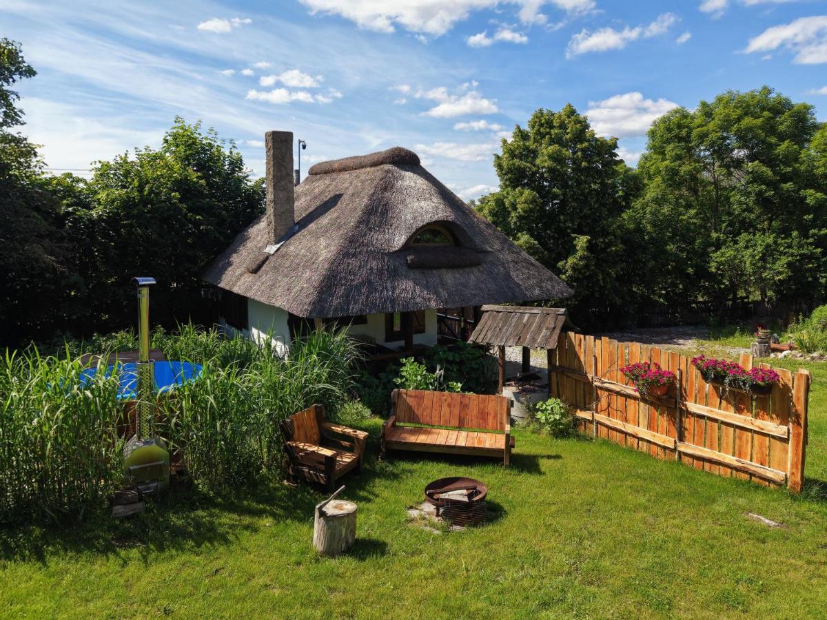 Dworek Króla Stanisława - Apartament Malinowy - B&B Węgorzewo