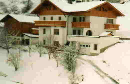Haus Pinzger - B&B
