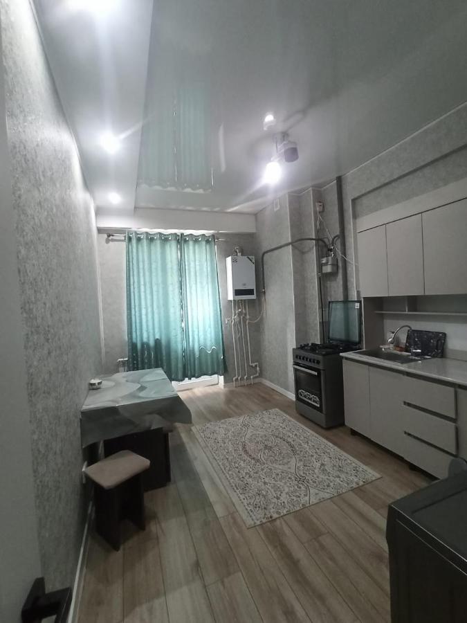 Джал 1 - B&B Biskek