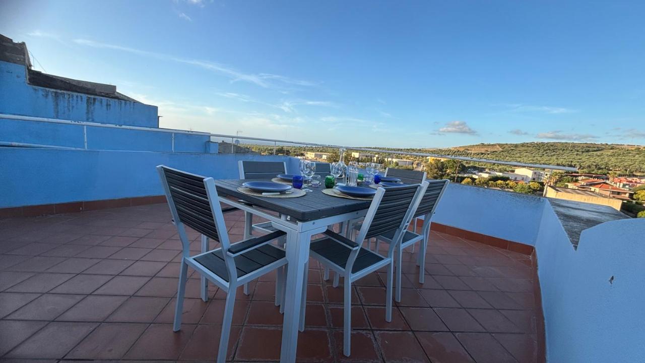 Residenza Geppy - Downtown with terrace overlooking the sea - B&B Sorso